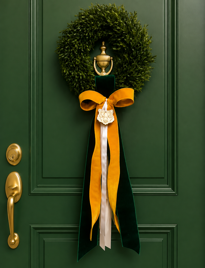 Baylor House Tea Leaf Wreath