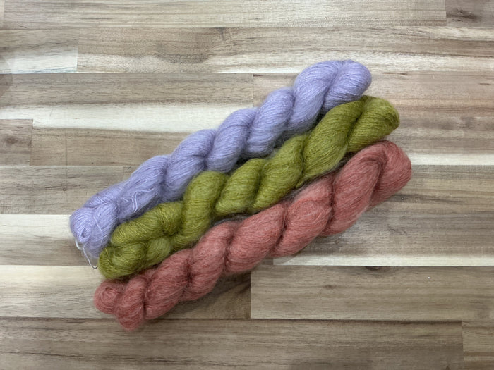 Bon Melange Kit by Urth Yarns