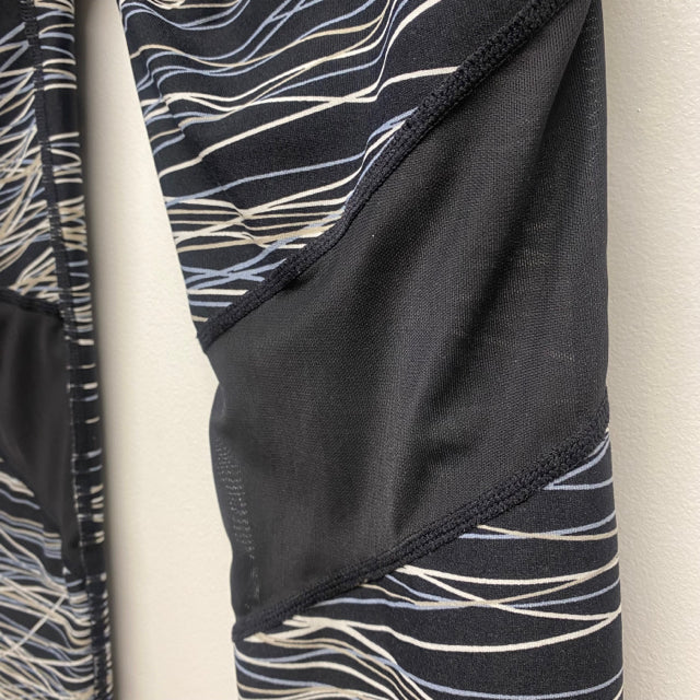 Calvin Klein Women's Size M Black-White Striped Capri Activewear Pants