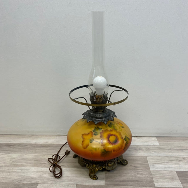 Hand Painted Yellow-Multicolor Fenton Hurracaine Glass Lamp