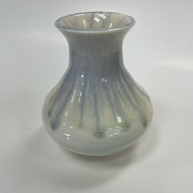 Handmade Blue-White Pottery Vase