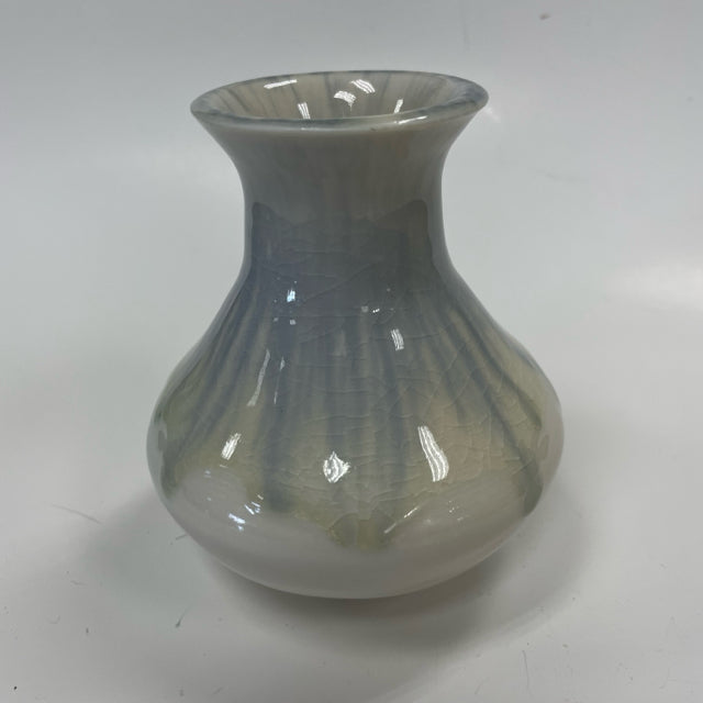 Handmade Blue-White Pottery Vase