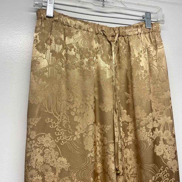 Rich Radi Qs Size 3XL- 16 Women's Gold Embossed Pull On Pants