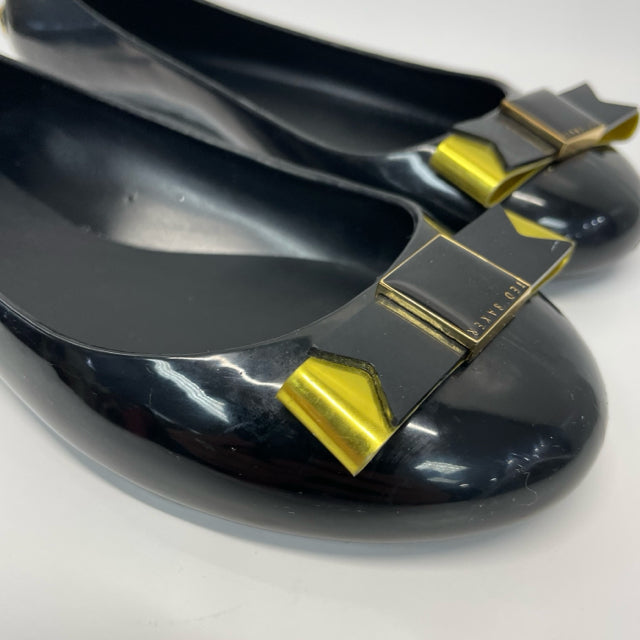 Ted Baker Size 5 Women's Black-Gold Solid Slip On Flats