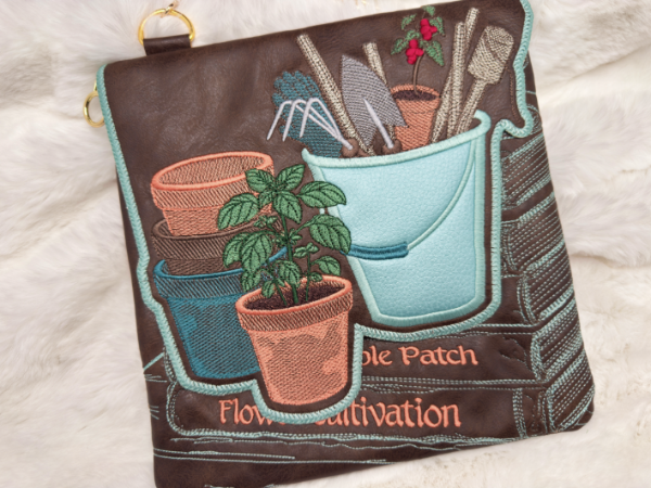 TopZip Flap Bag - Gardening
