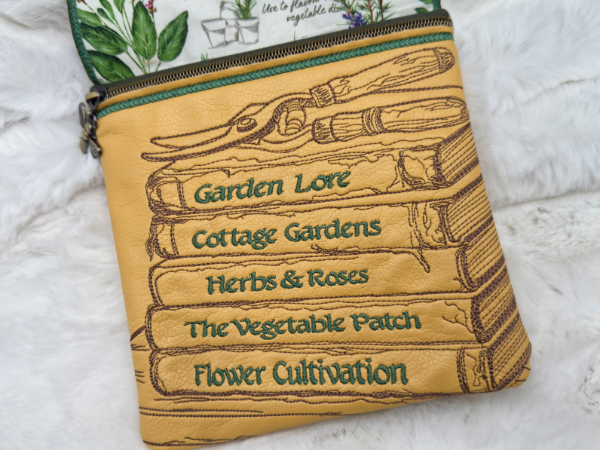 TopZip Flap Bag - Gardening