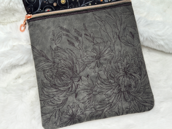 TopZip Flap Bag - Nora