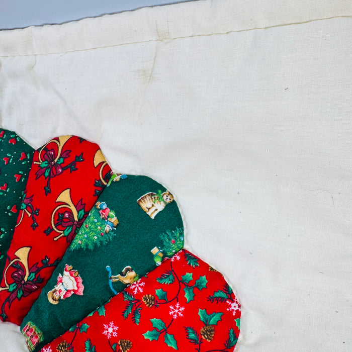 Vintage Christmas Wreath Fabric Red & Green Appliqué, Wall Hanging