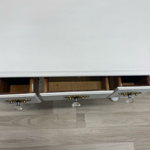 White Solid Wood Table