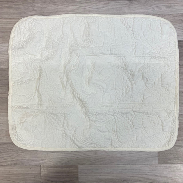 Windsor Quilt Off White Cotton Pillow Case