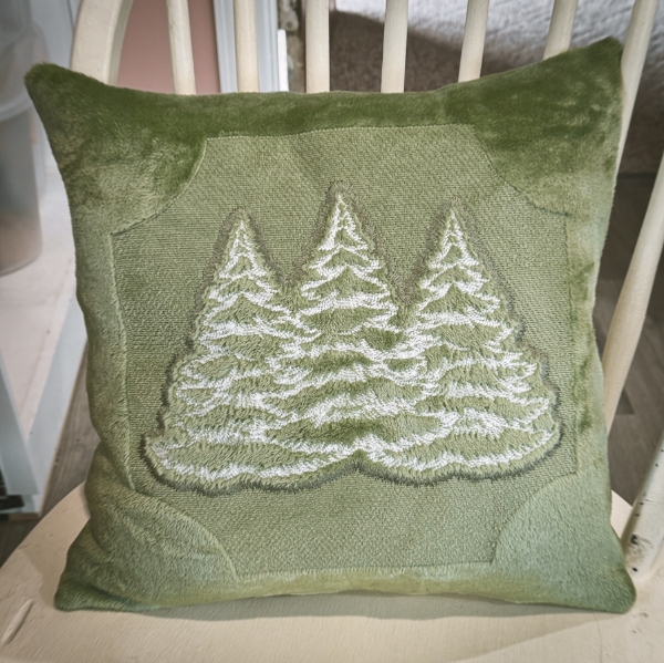 XL Design - Trapunto Trees